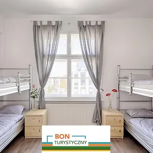 https://max-berg-hostel.hotelswroclaw.com