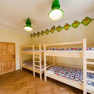 https://hostel-krokus.karpacz-hotel.com
